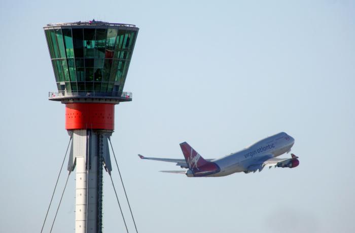 Heathrow air control tower,