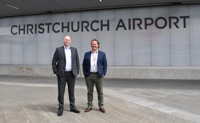 Dominic Cain, general manager, SSP Australia (left) and Justin Watson, chief executive of Christchurch Airport