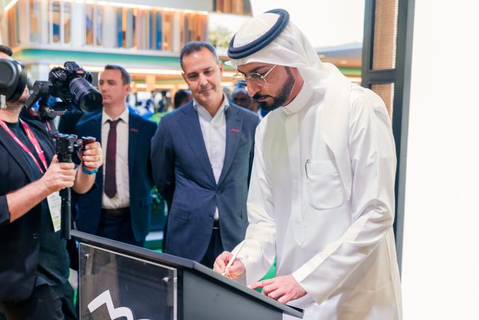 The MoU commits RAKTA, RAKTDA and Skyports to designing, developing, and operating Ras Al Khaimah's first eVTOL ecosystem